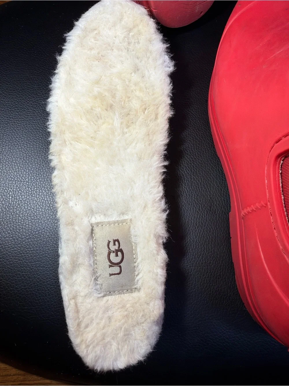 UGG DROPLET WOMEN RAIN BOOTS SAMBA RED US 7